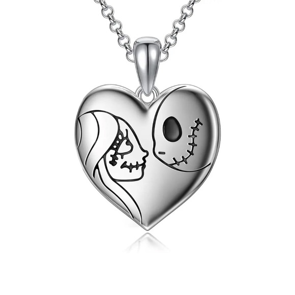 18k Nightmare Before Christmas Engraved Love Heart Necklace - Picture 5 of 10
